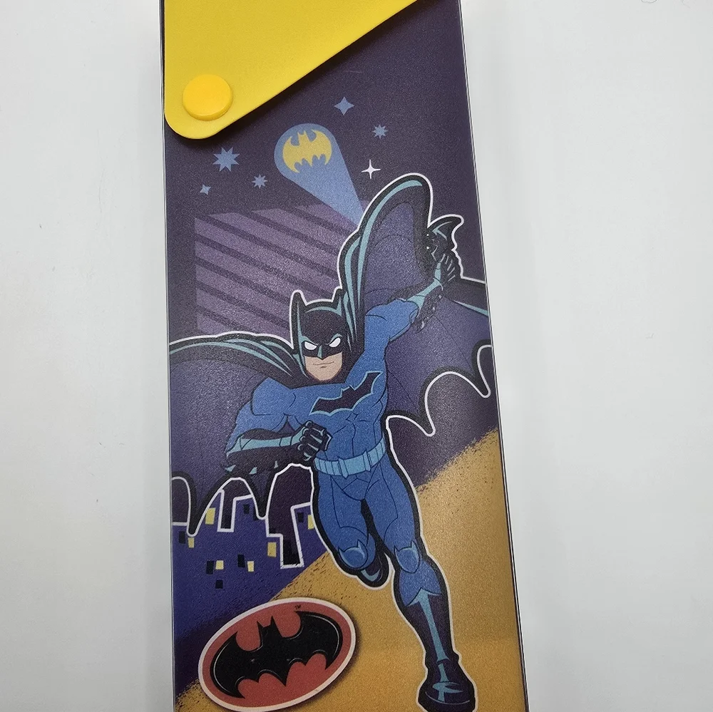 New With Tags DC Batman Yellow Plastic Pencil Case With Snap Closure Cartoon